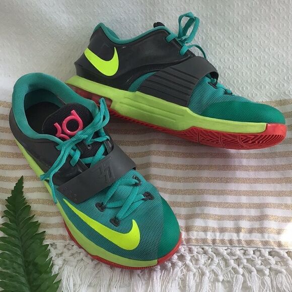Nike KD Kevin Durant Youth Trainers In “Carnival Jade” - Picture 4 of 16